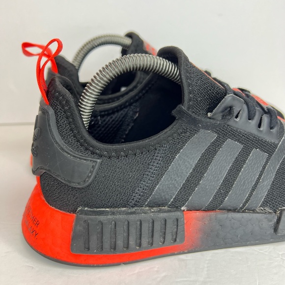 Adidas Mens NMD R1 Star Wars Darth Vader Black/Red FW2276 Size 6.5M Very Nice. - Picture 13 of 16
